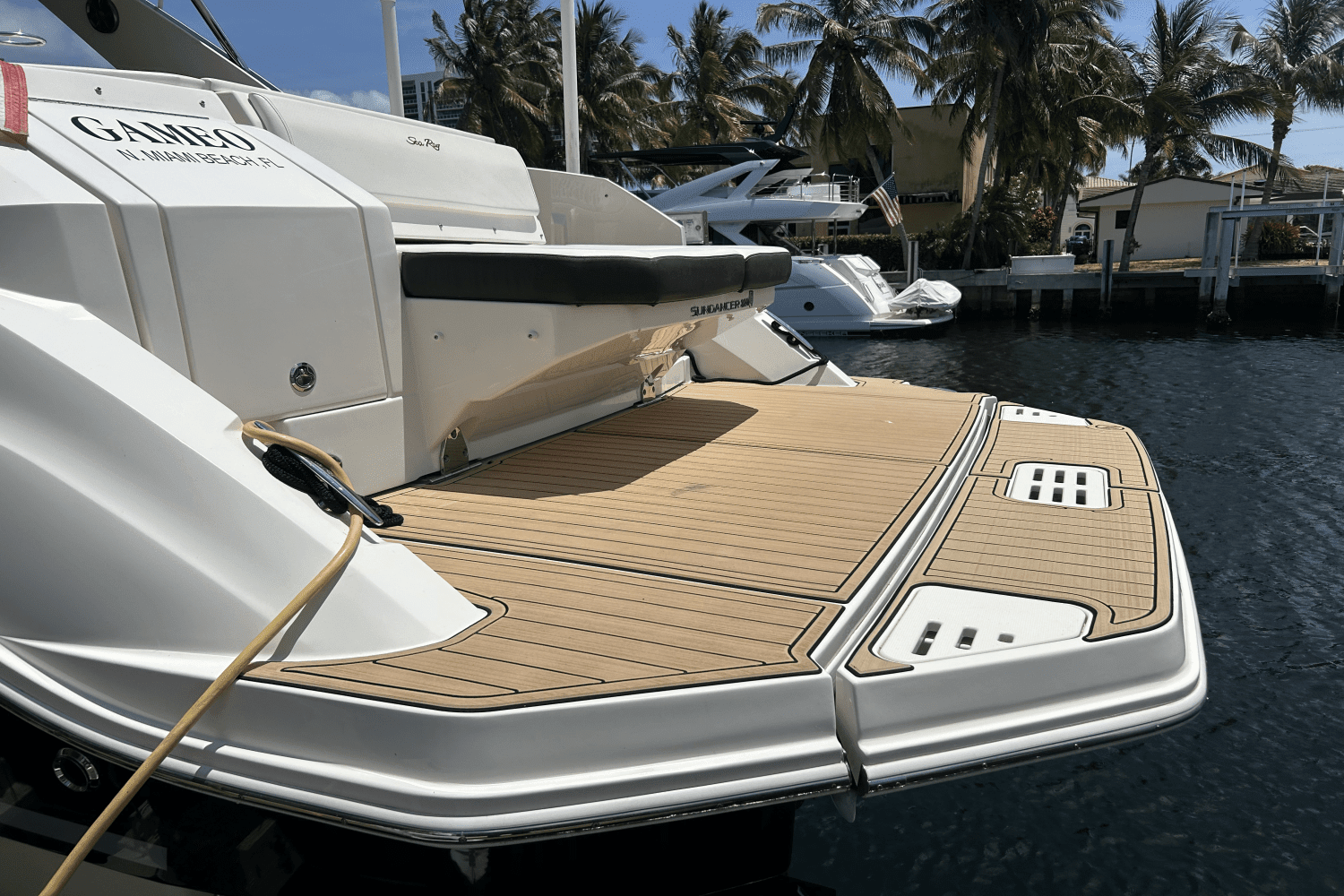 2020 Sea Ray 320 SUNDANCER IO Image Thumbnail #16