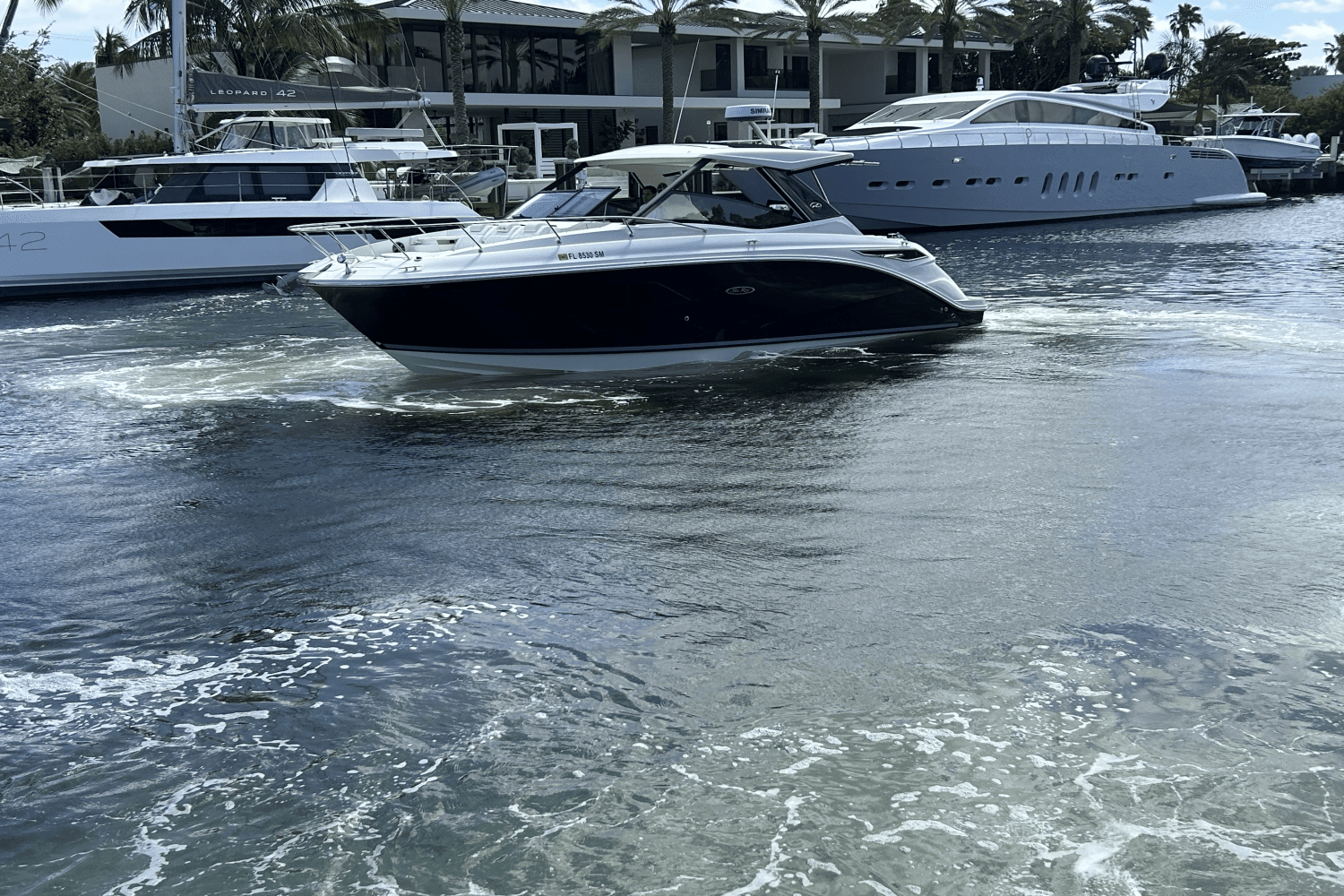 2020 Sea Ray 320 SUNDANCER IO Image Thumbnail #11