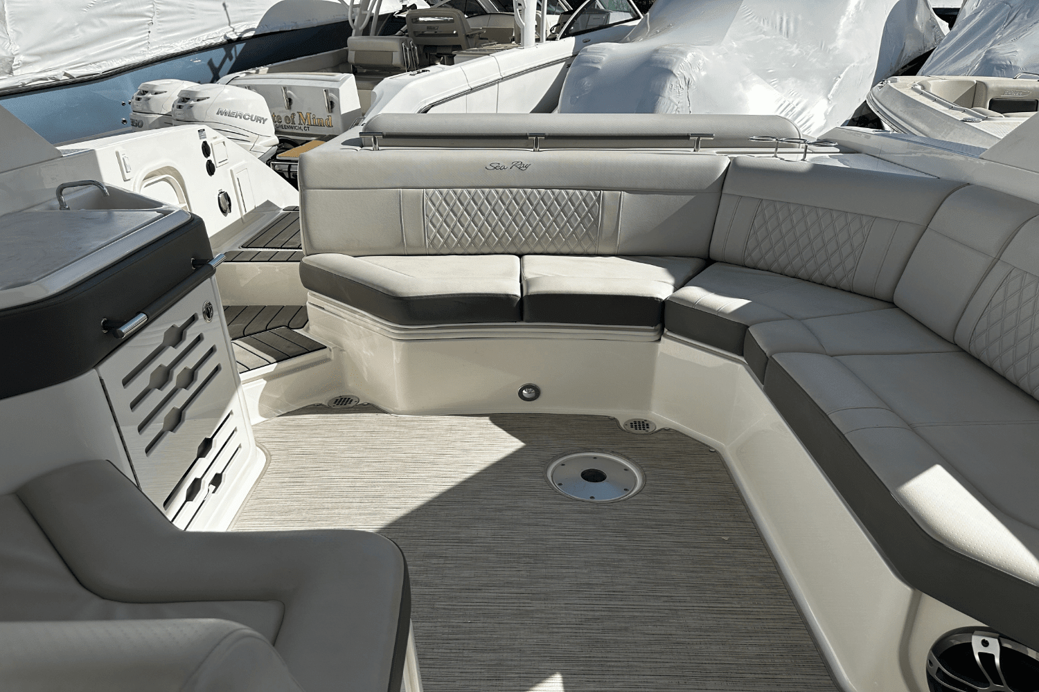 2023 Sea Ray 310 SLX Image Thumbnail #18