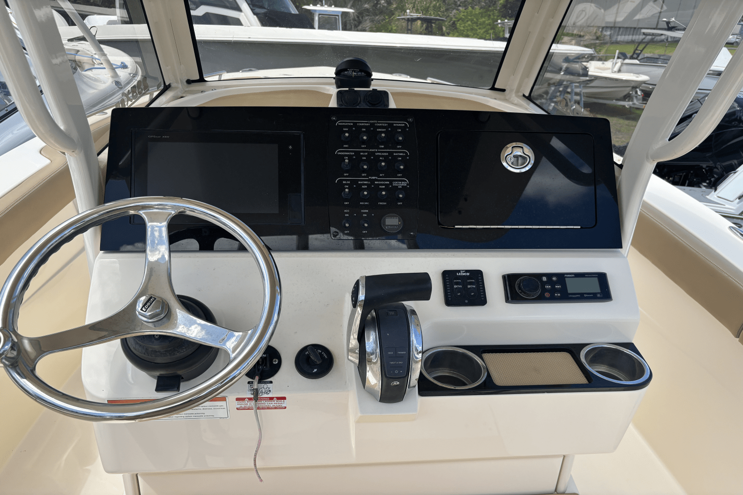 2019 Scout 235 XSF Image Thumbnail #11