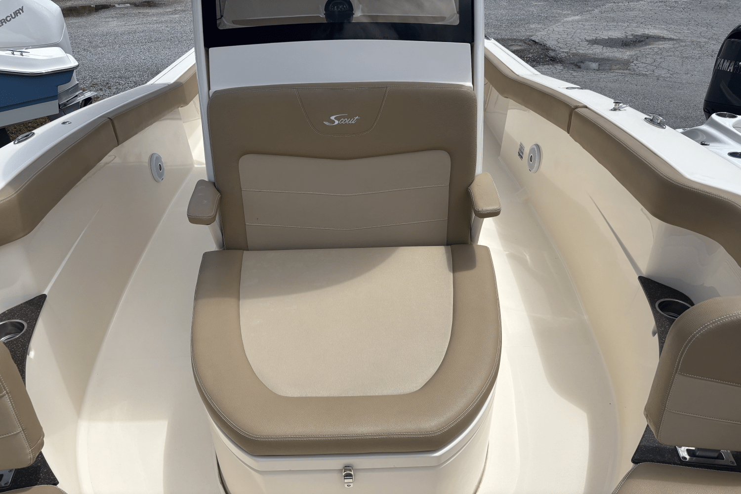 2019 Scout 235 XSF Image Thumbnail #9