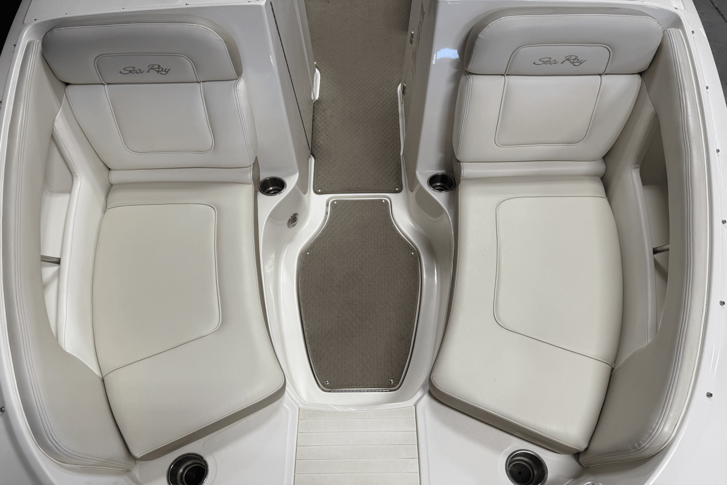 2012 Sea Ray 220 SUNDECK Image Thumbnail #48