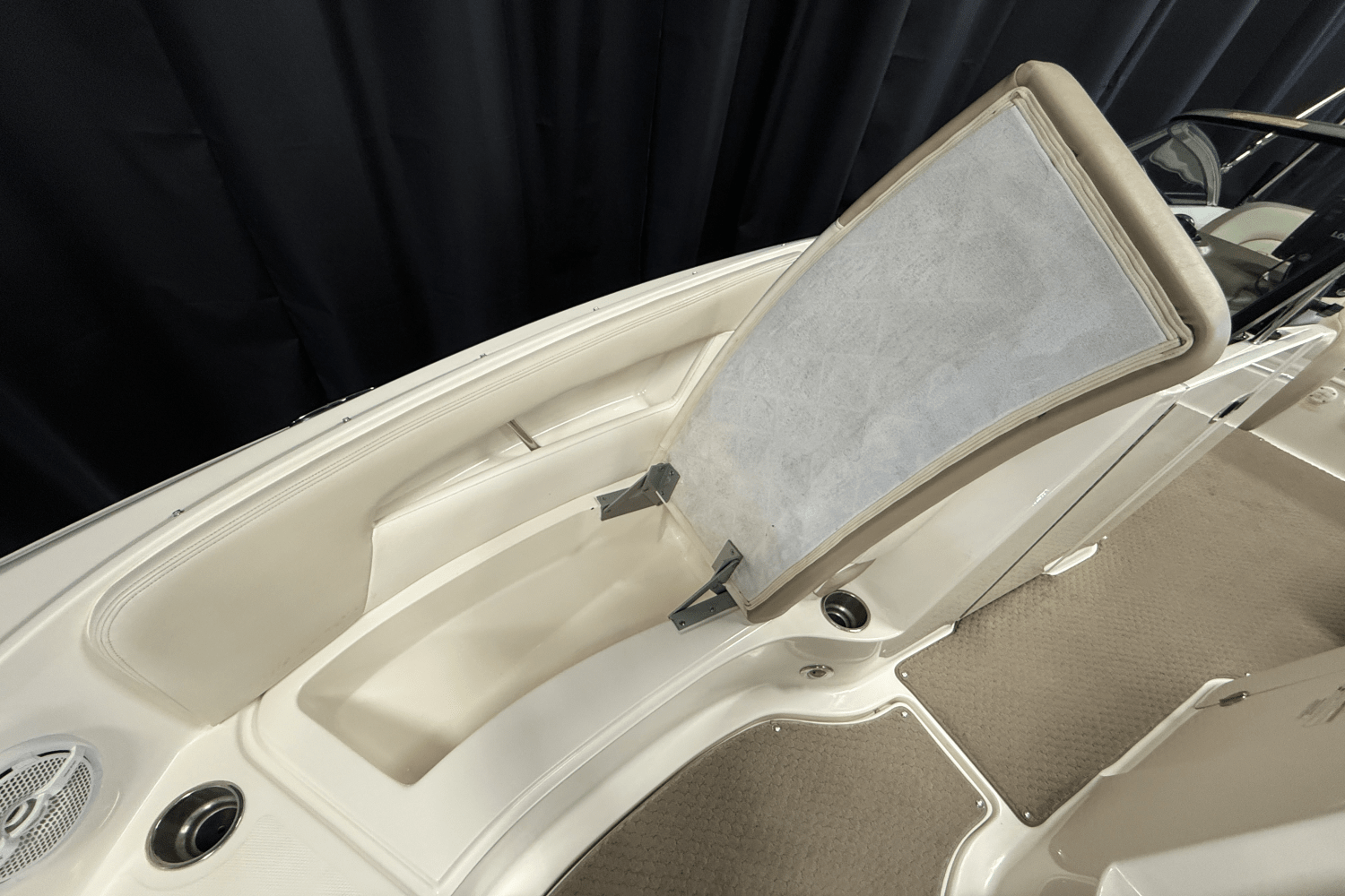 2012 Sea Ray 220 SUNDECK Image Thumbnail #49