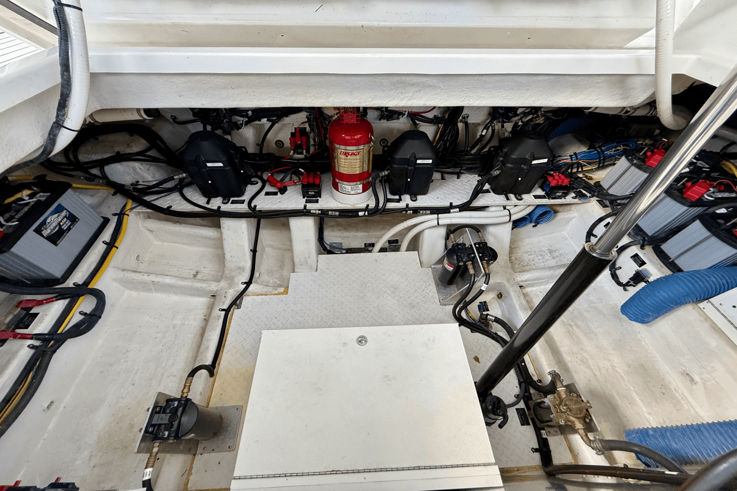 2020 Cruisers Yachts 38 GLS Image Thumbnail #14