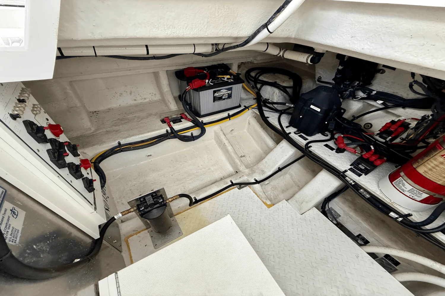 2020 Cruisers Yachts 38 GLS Image Thumbnail #16