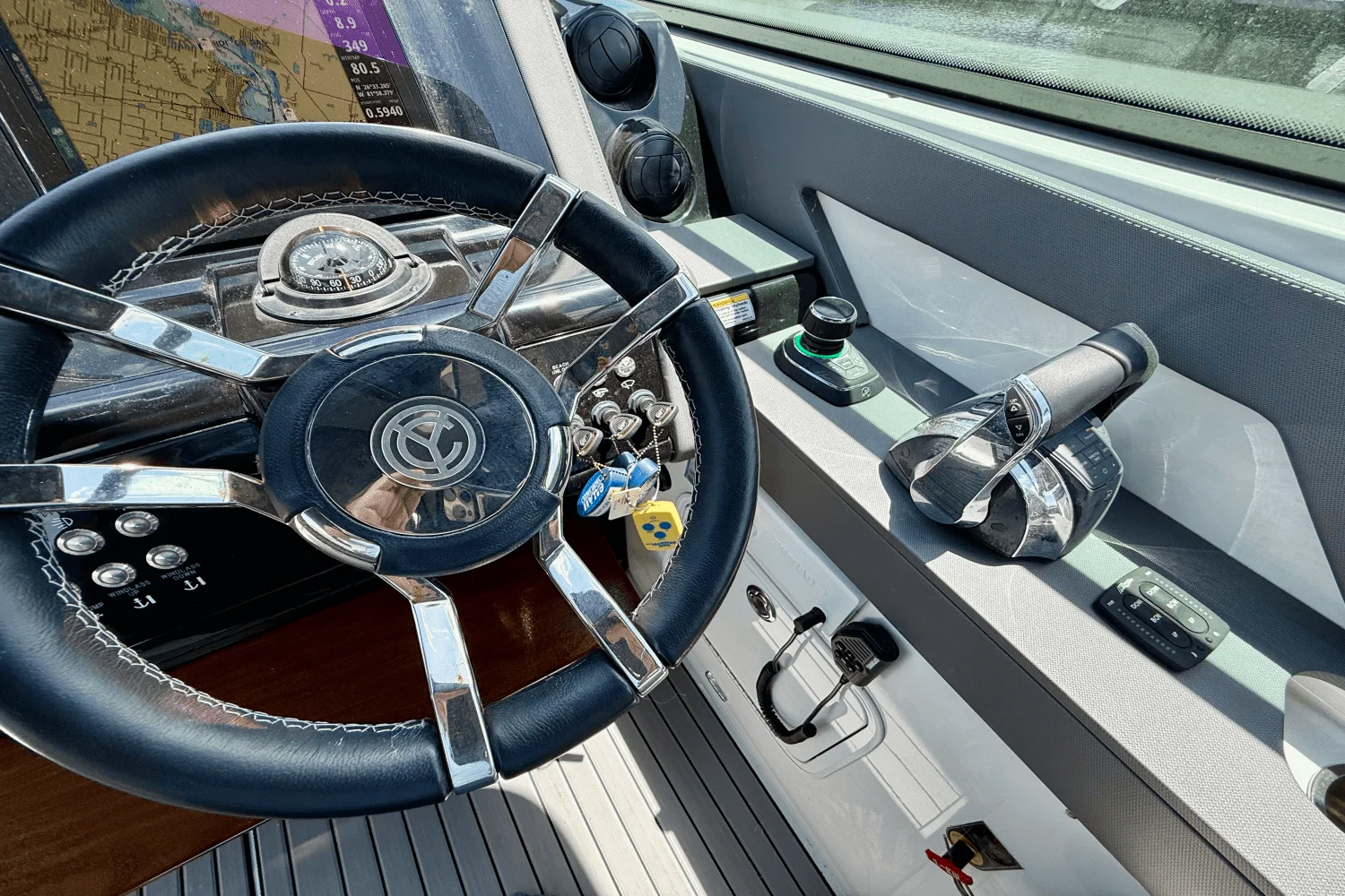 2020 Cruisers Yachts 38 GLS Image Thumbnail #34