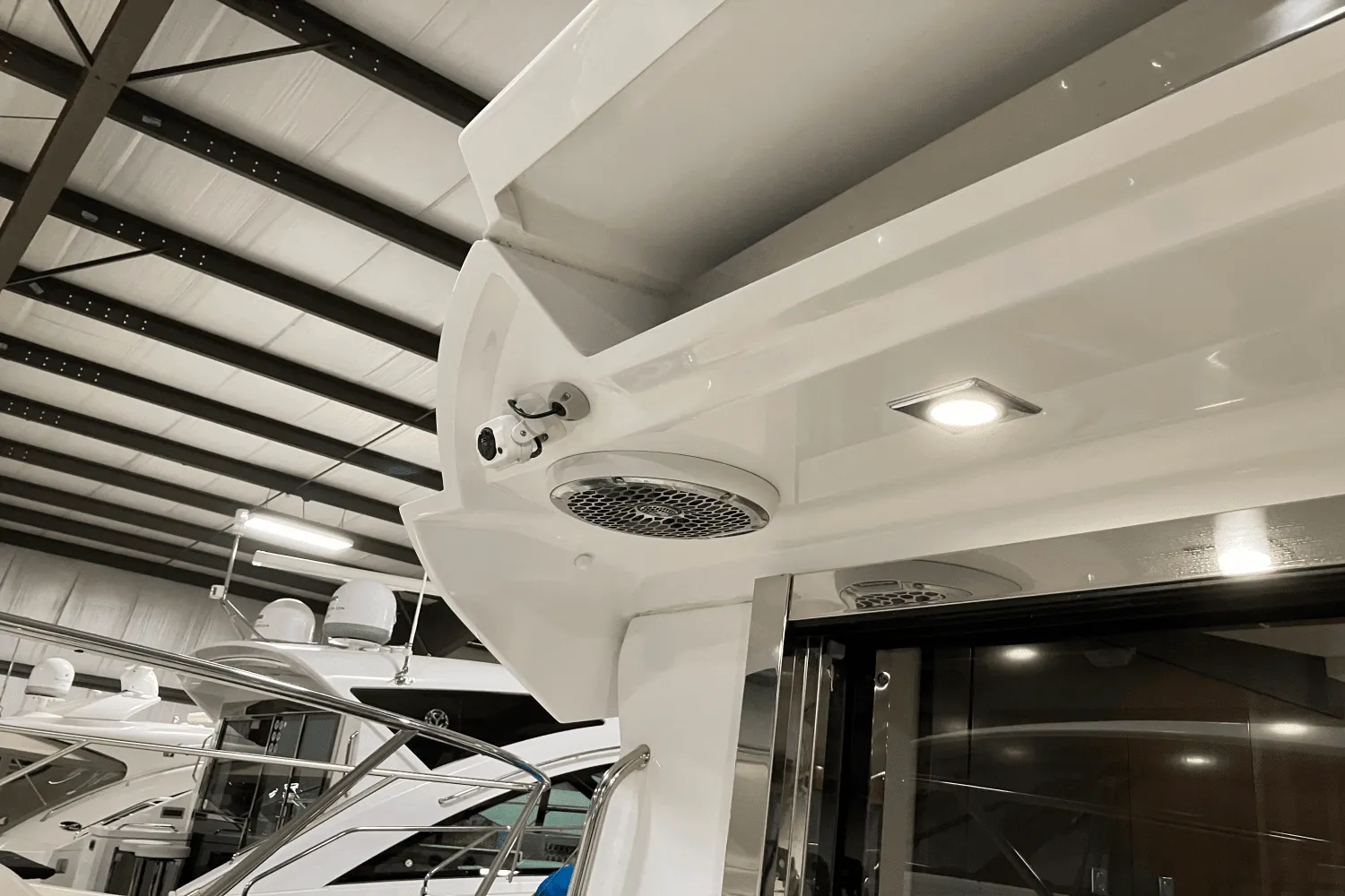 2022 Cruisers Yachts 46 CANTIUS Image Thumbnail #15