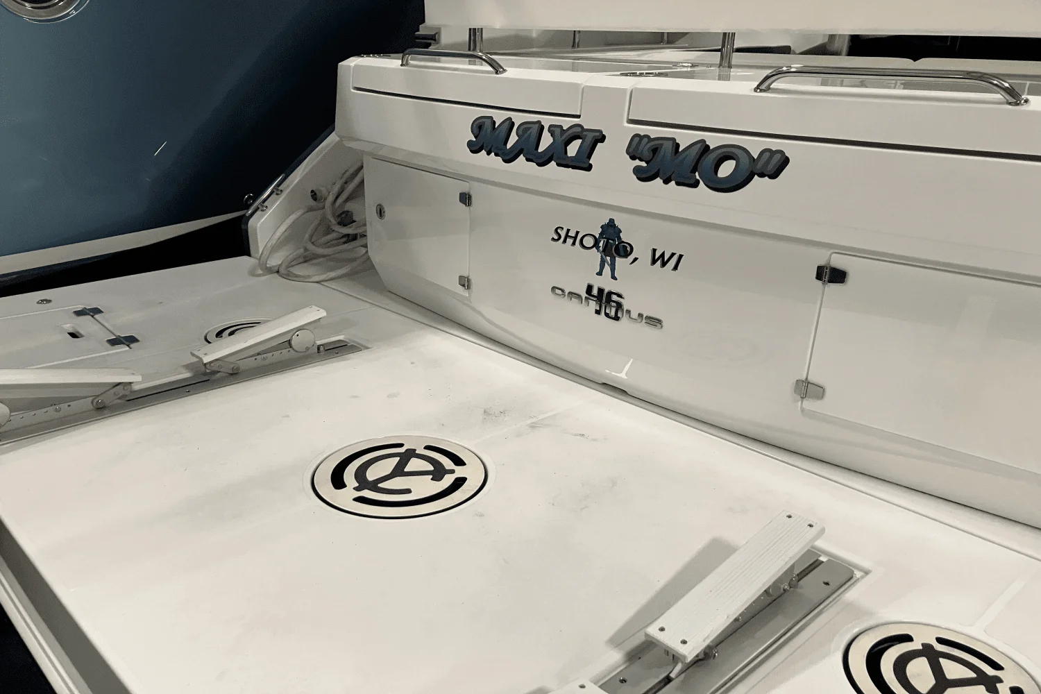 2022 Cruisers Yachts 46 CANTIUS Image Thumbnail #8