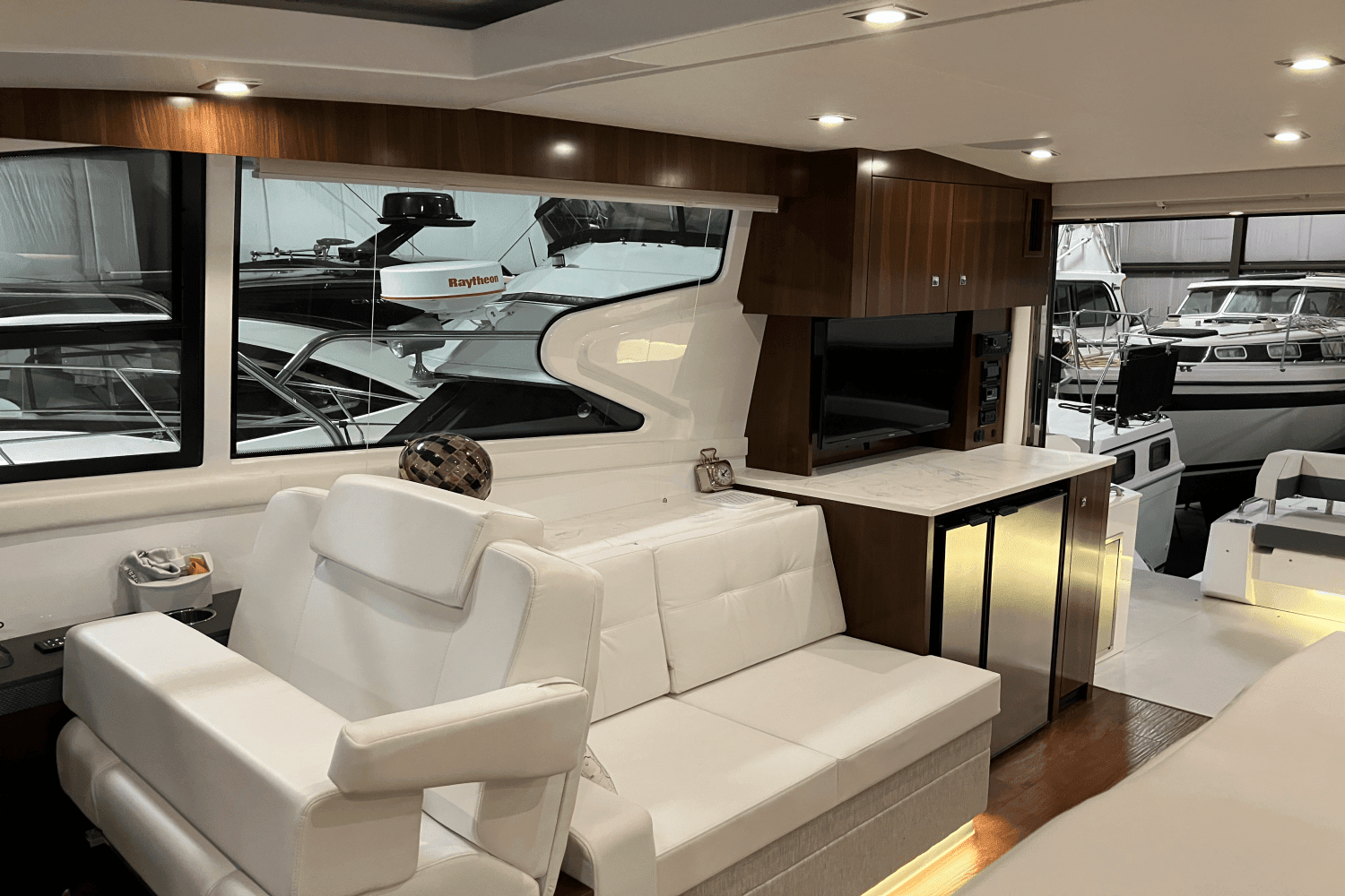 2022 Cruisers Yachts 46 CANTIUS Image Thumbnail #44