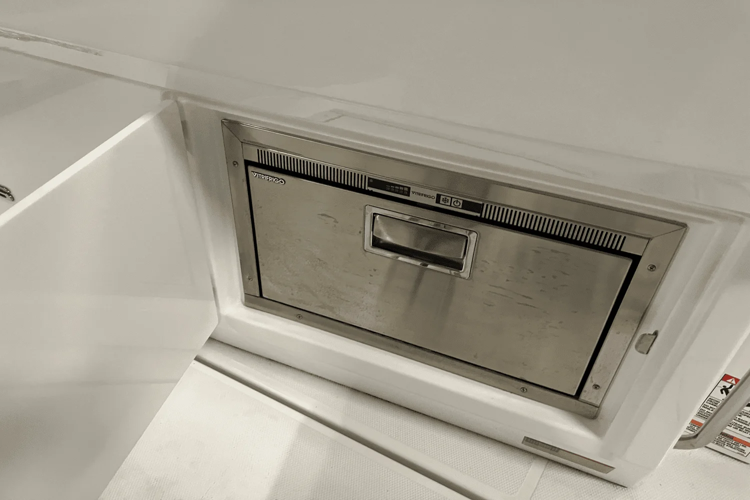 2022 Cruisers Yachts 46 CANTIUS Image Thumbnail #10