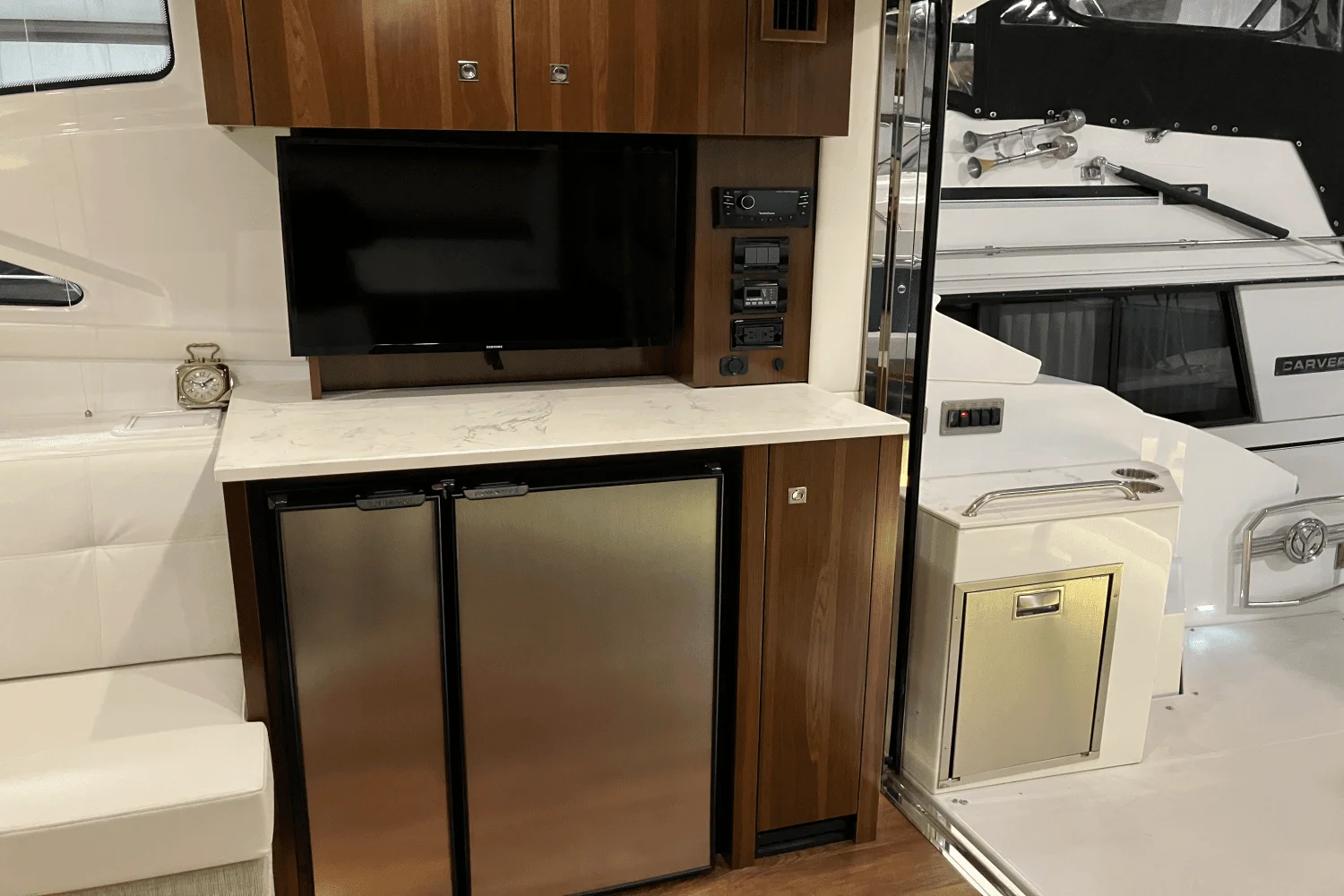 2022 Cruisers Yachts 46 CANTIUS Image Thumbnail #27