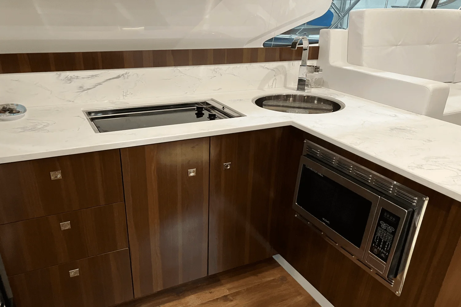 2022 Cruisers Yachts 46 CANTIUS Image Thumbnail #29