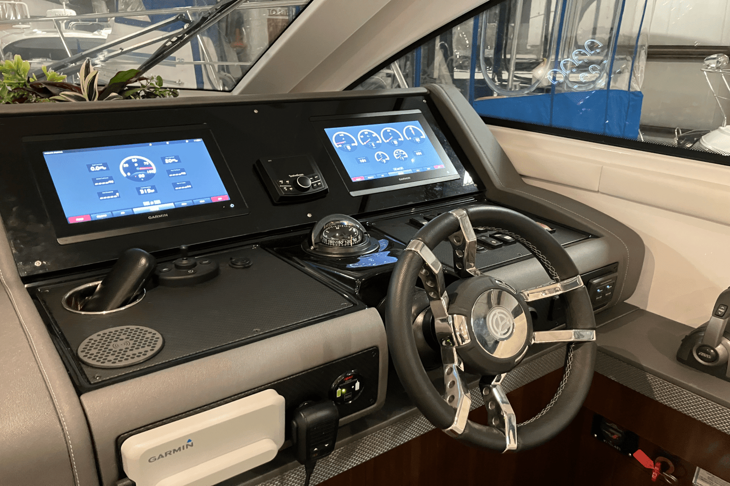2022 Cruisers Yachts 46 CANTIUS Image Thumbnail #41