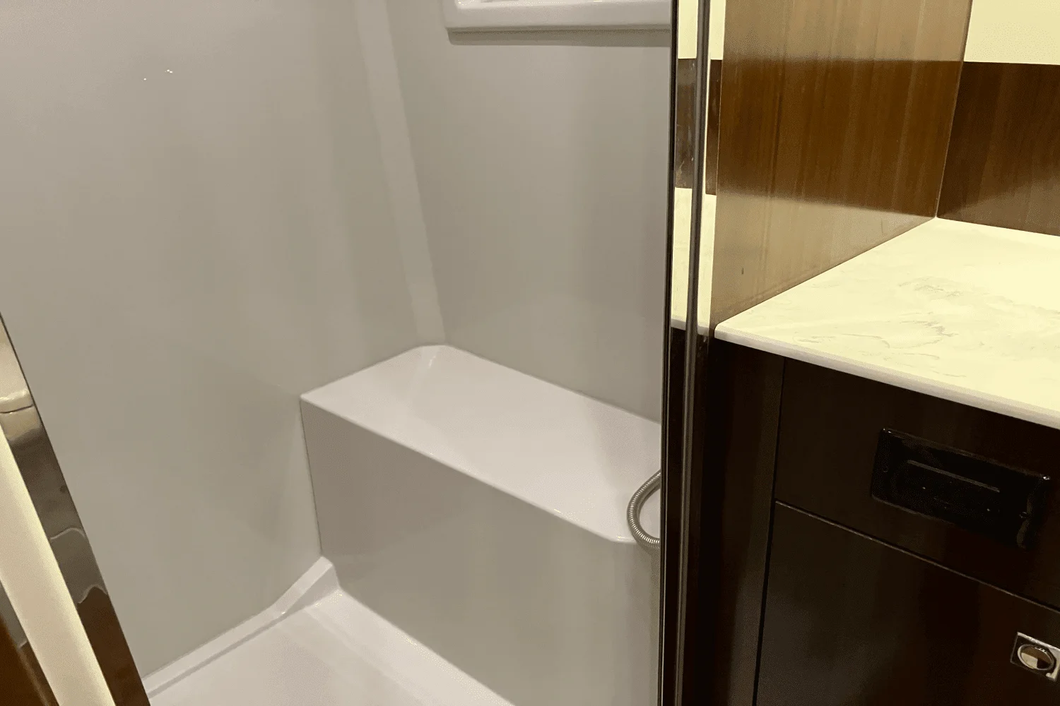 2022 Cruisers Yachts 46 CANTIUS Image Thumbnail #68