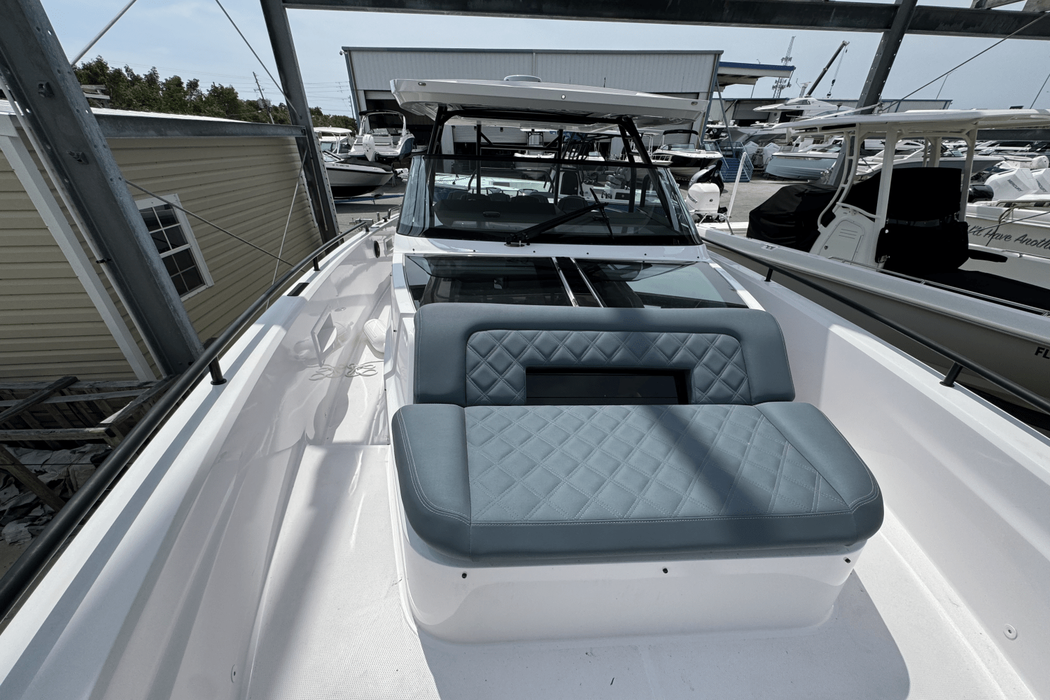 2022 Axopar 370 SUN TOP REVOLUTION Image Thumbnail #18
