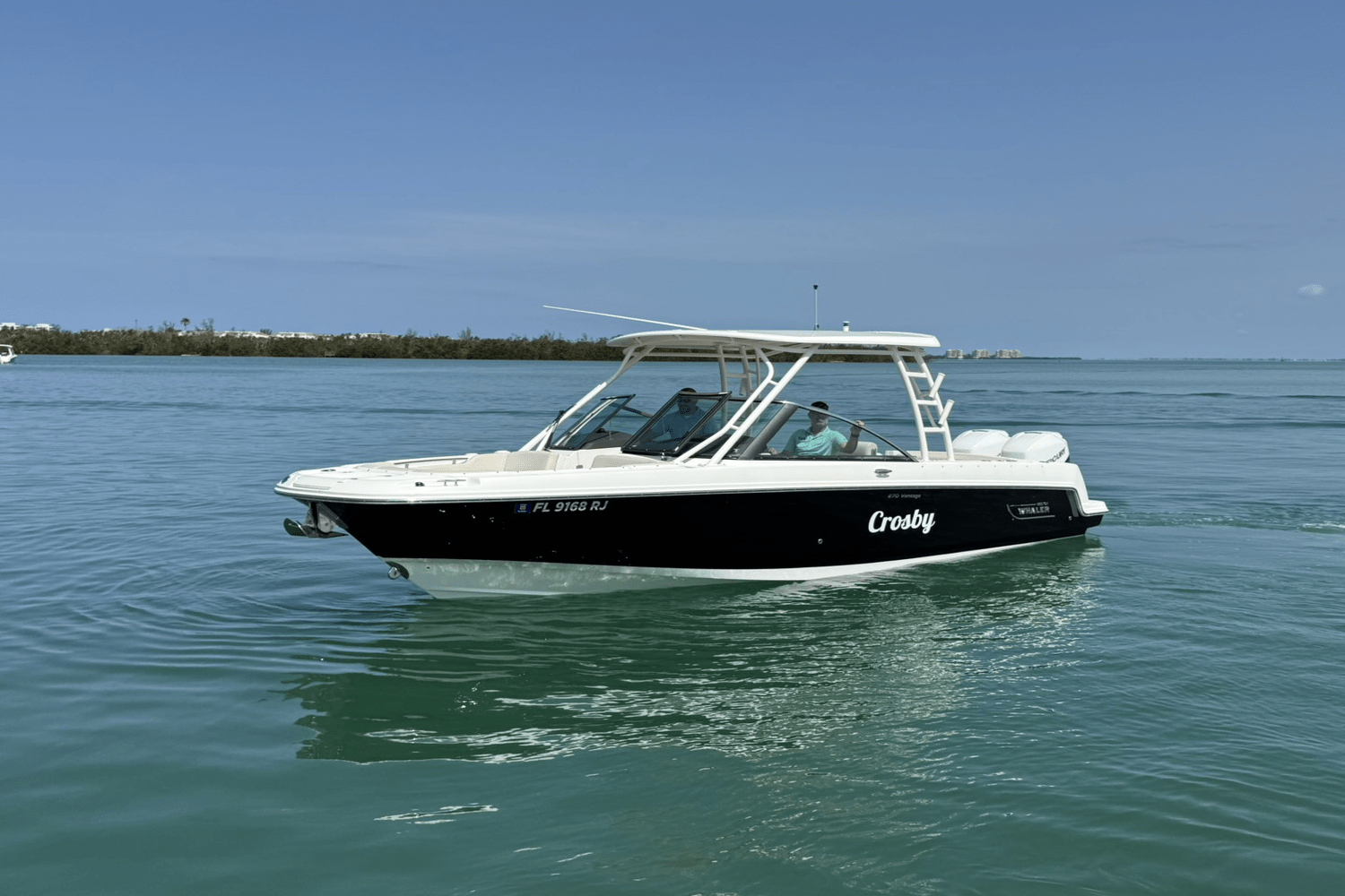 2017 Boston Whaler 270 VANTAGE Image Thumbnail #1