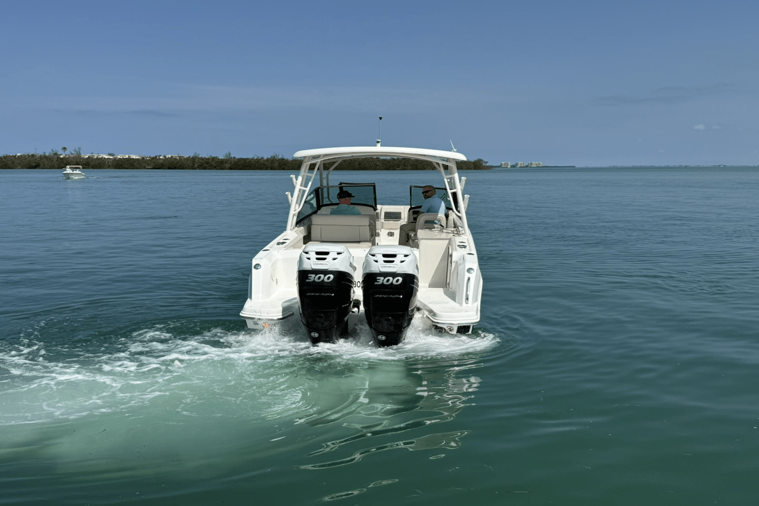 2017 Boston Whaler 270 VANTAGE Image Thumbnail #2