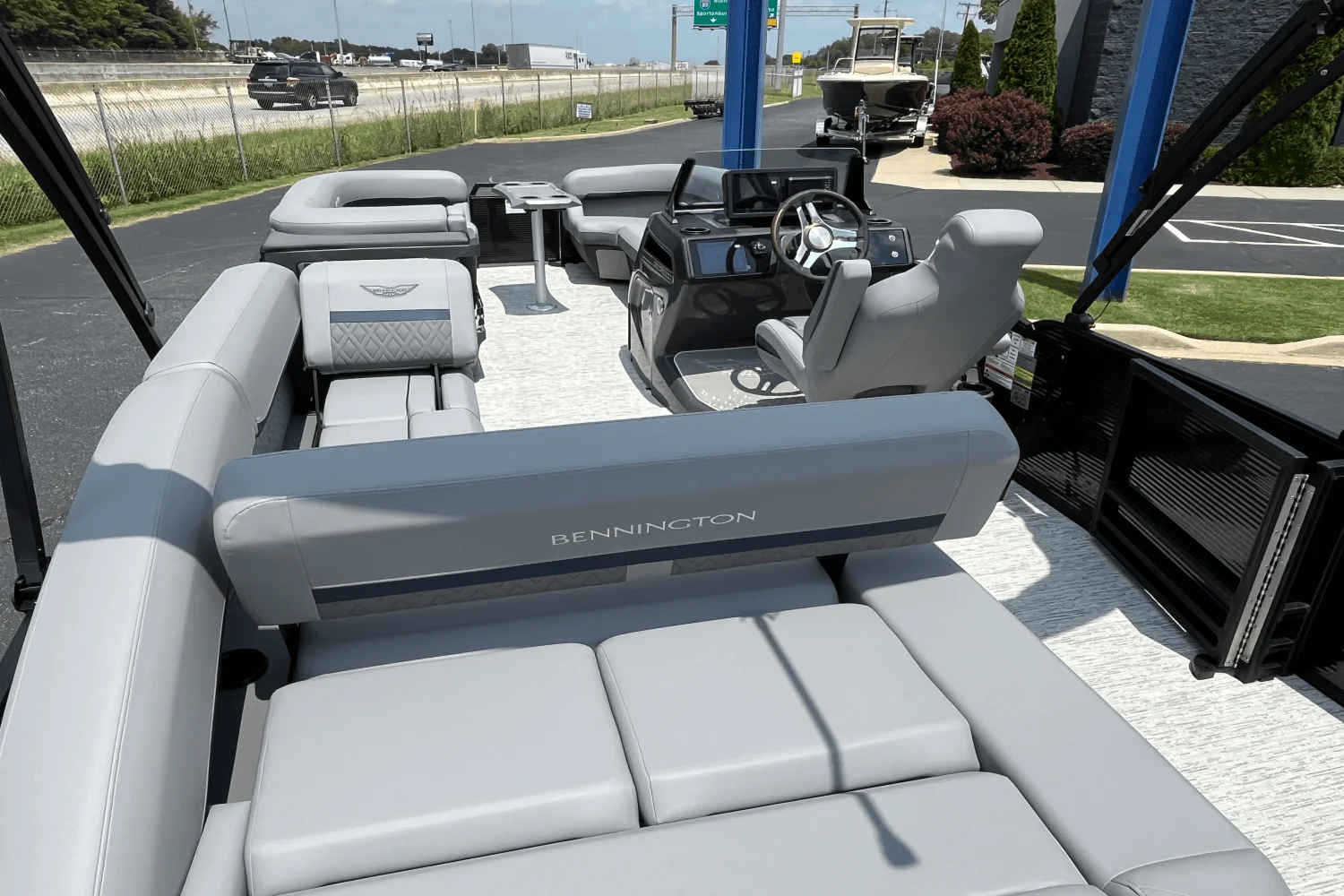 2025 Bennington 24MSB Image Thumbnail #16