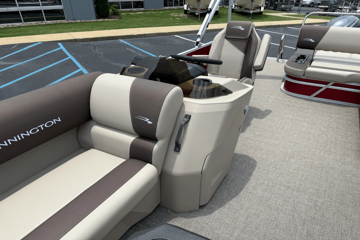 2026 Bennington 23SSB Image Thumbnail #7