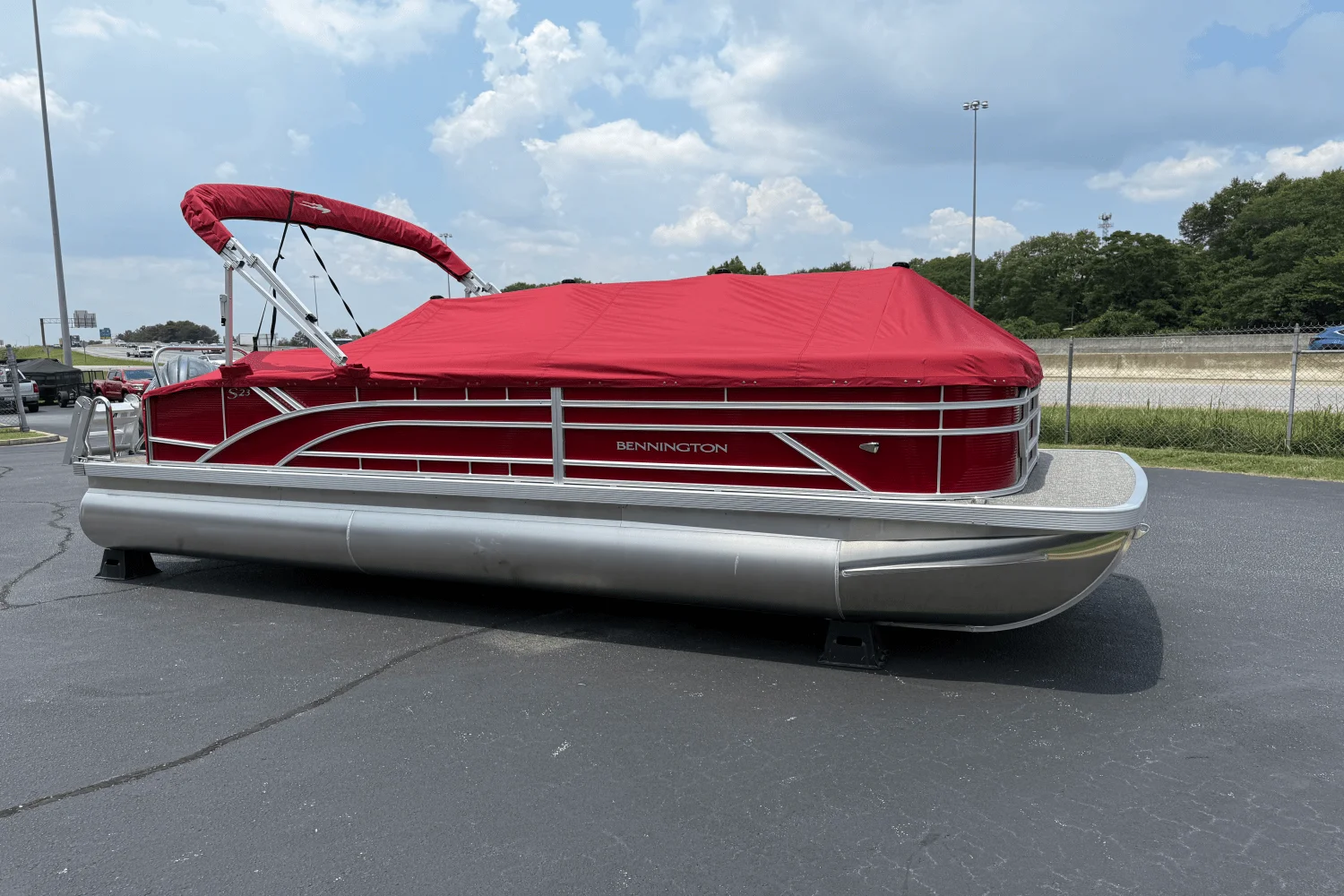 2026 Bennington 23SSB Image Thumbnail #19