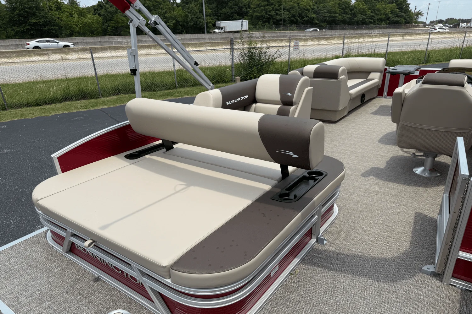 2026 Bennington 23SSB Image Thumbnail #12