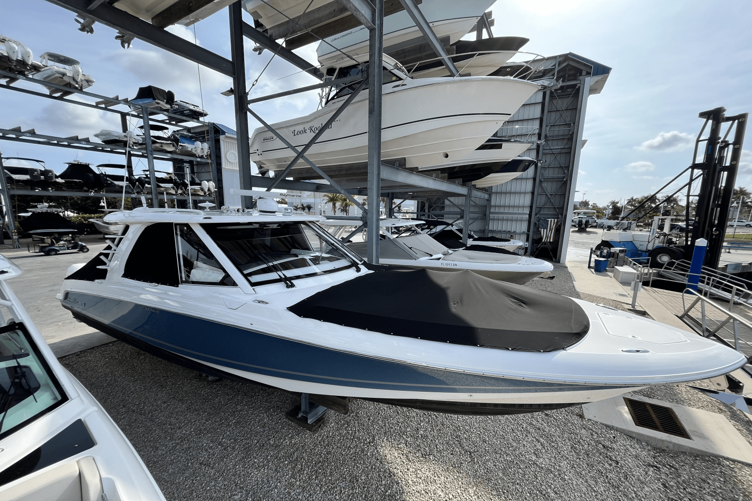 2022 Boston Whaler 380 REALM Image Thumbnail #33