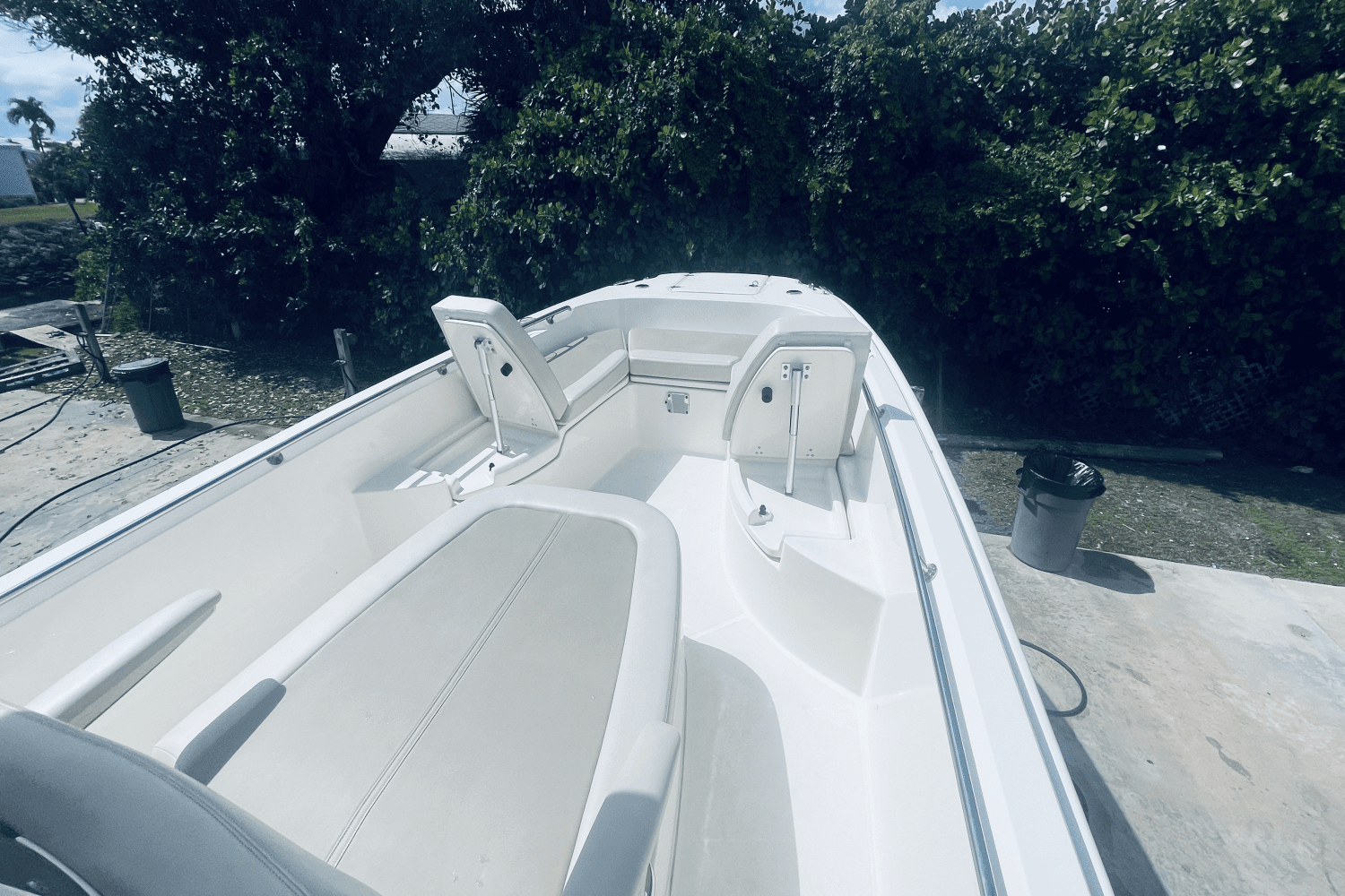 2022 Boston Whaler 270 DAUNTLESS Image Thumbnail #25