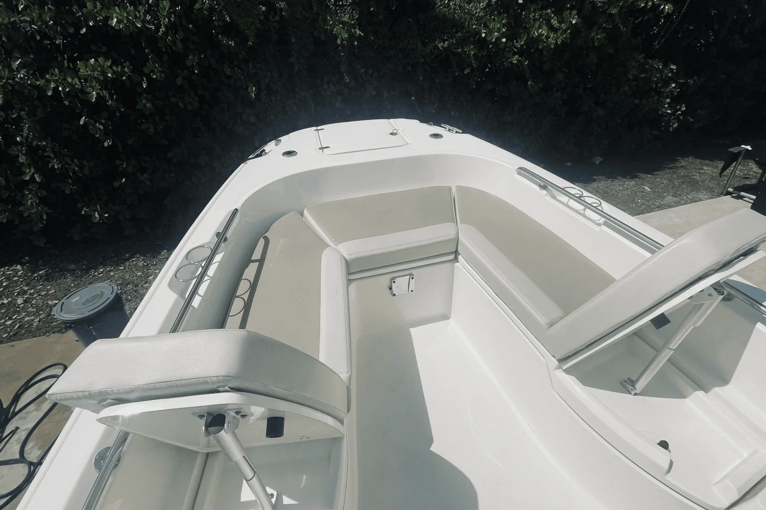 2022 Boston Whaler 270 DAUNTLESS Image Thumbnail #26