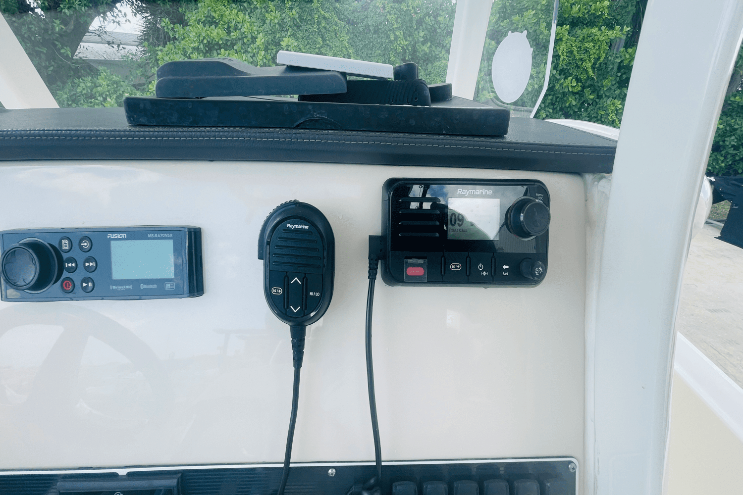 2022 Boston Whaler 270 DAUNTLESS Image Thumbnail #14