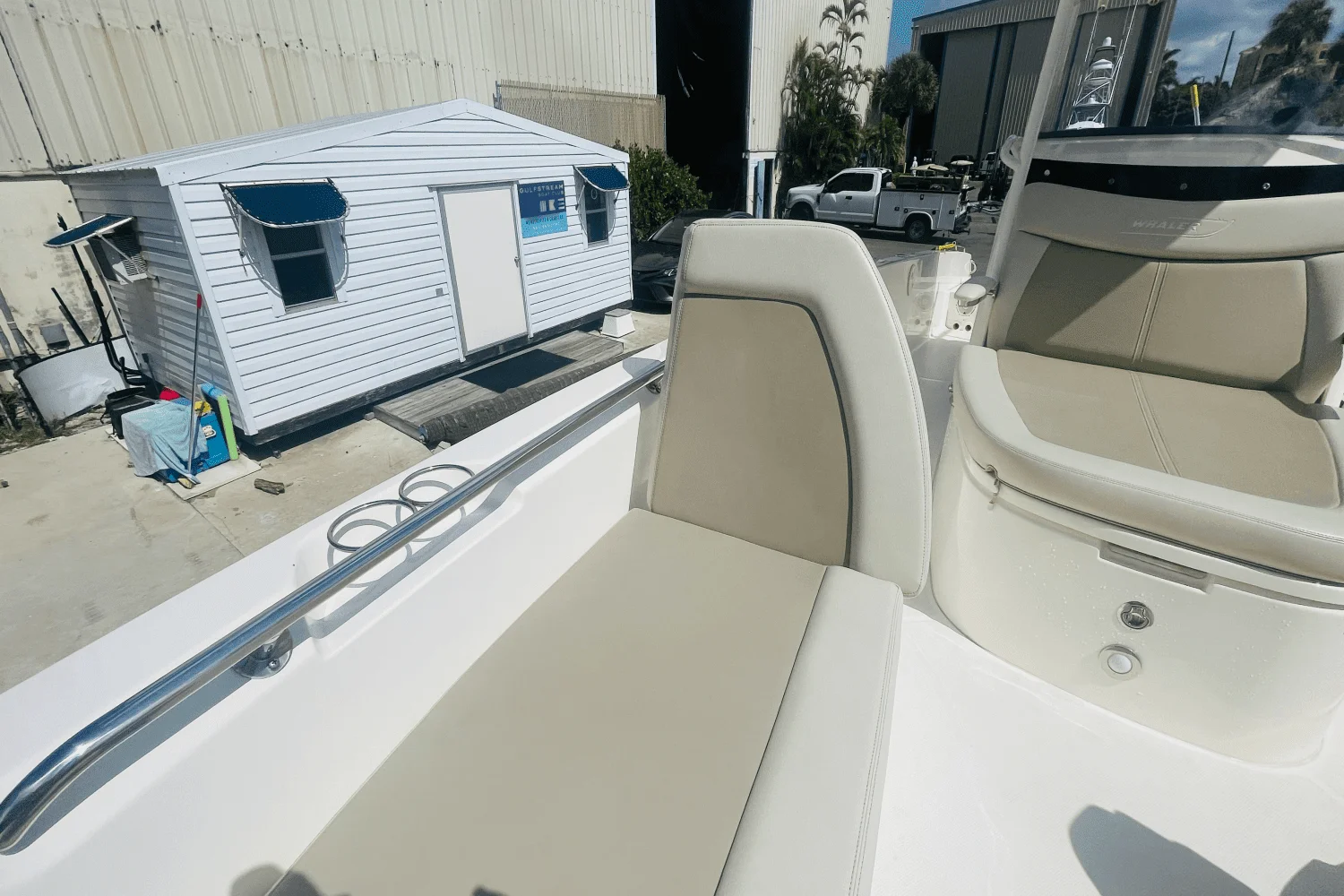 2022 Boston Whaler 270 DAUNTLESS Image Thumbnail #27