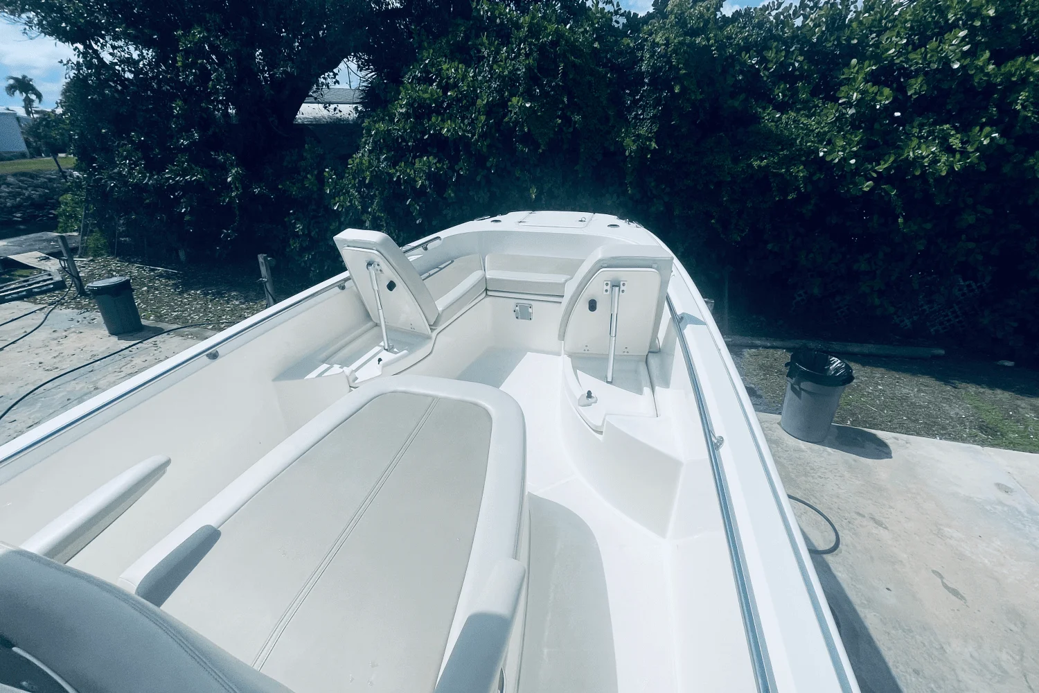 2022 Boston Whaler 270 DAUNTLESS Image Thumbnail #25