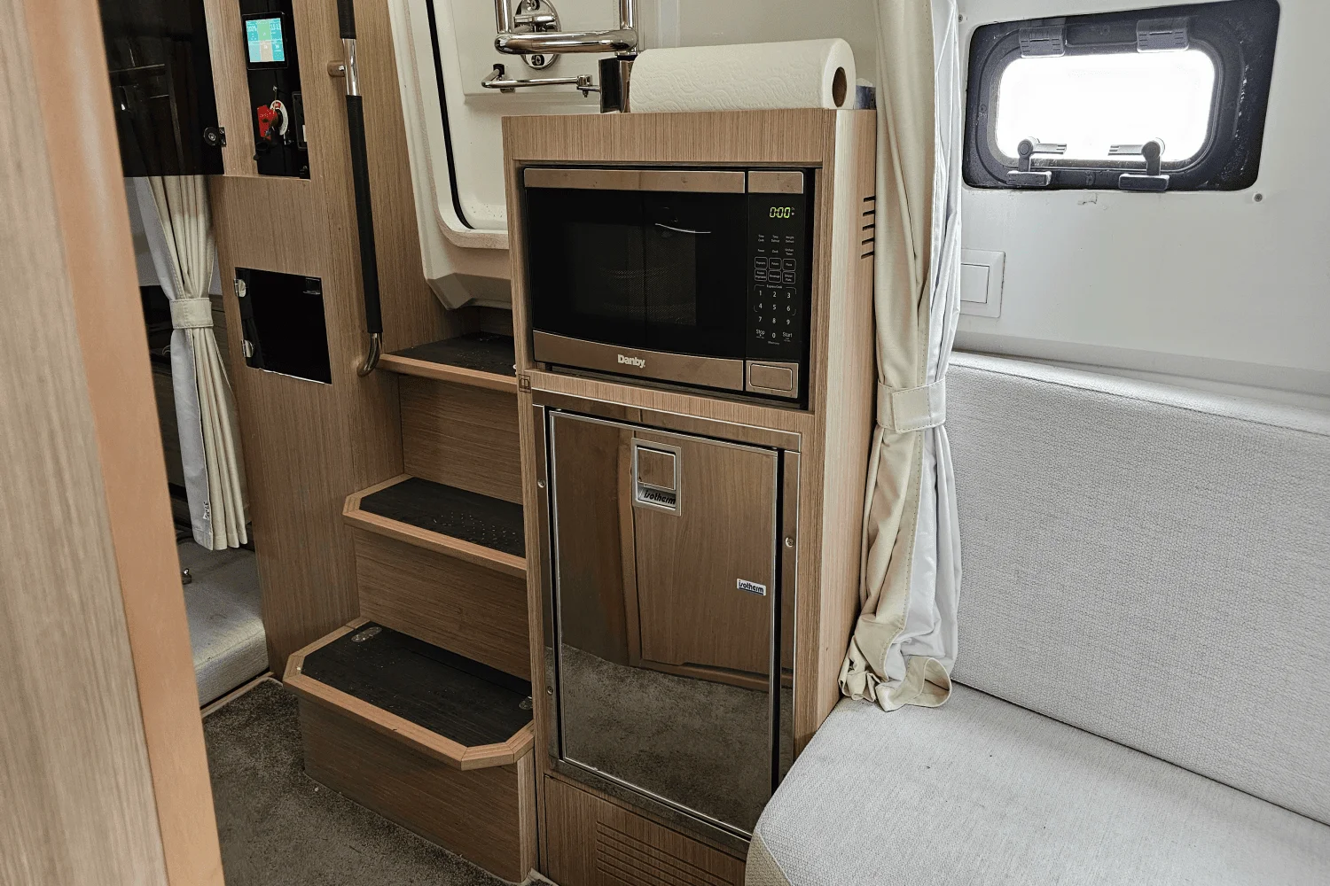 2023 Jeanneau 10.5 LEADER CC Image Thumbnail #37