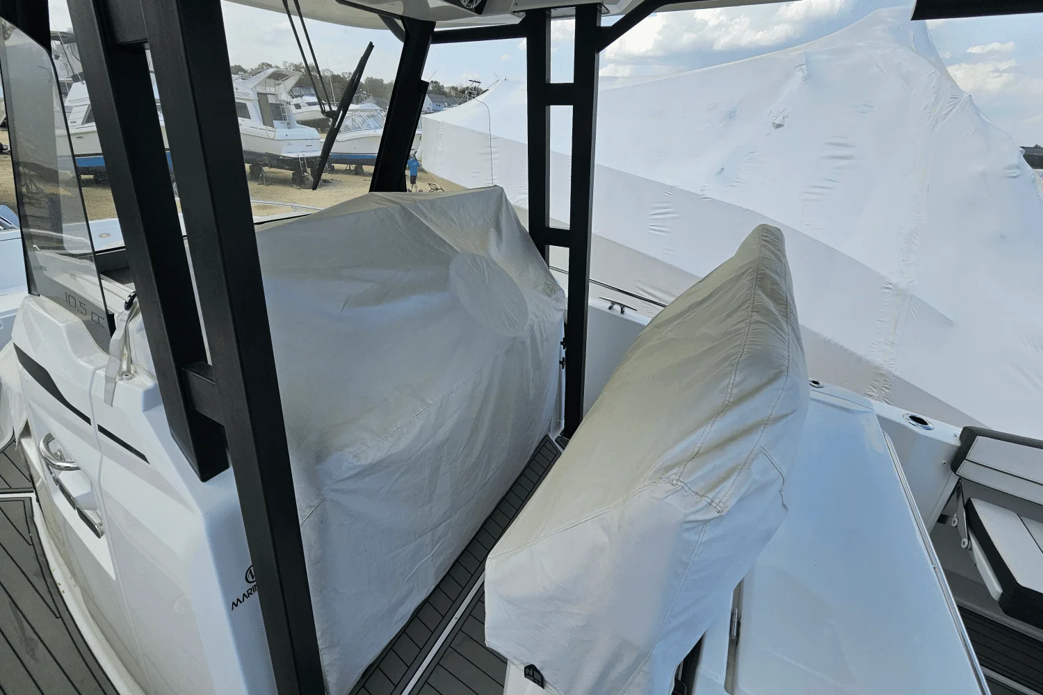 2023 Jeanneau 10.5 LEADER CC Image Thumbnail #24