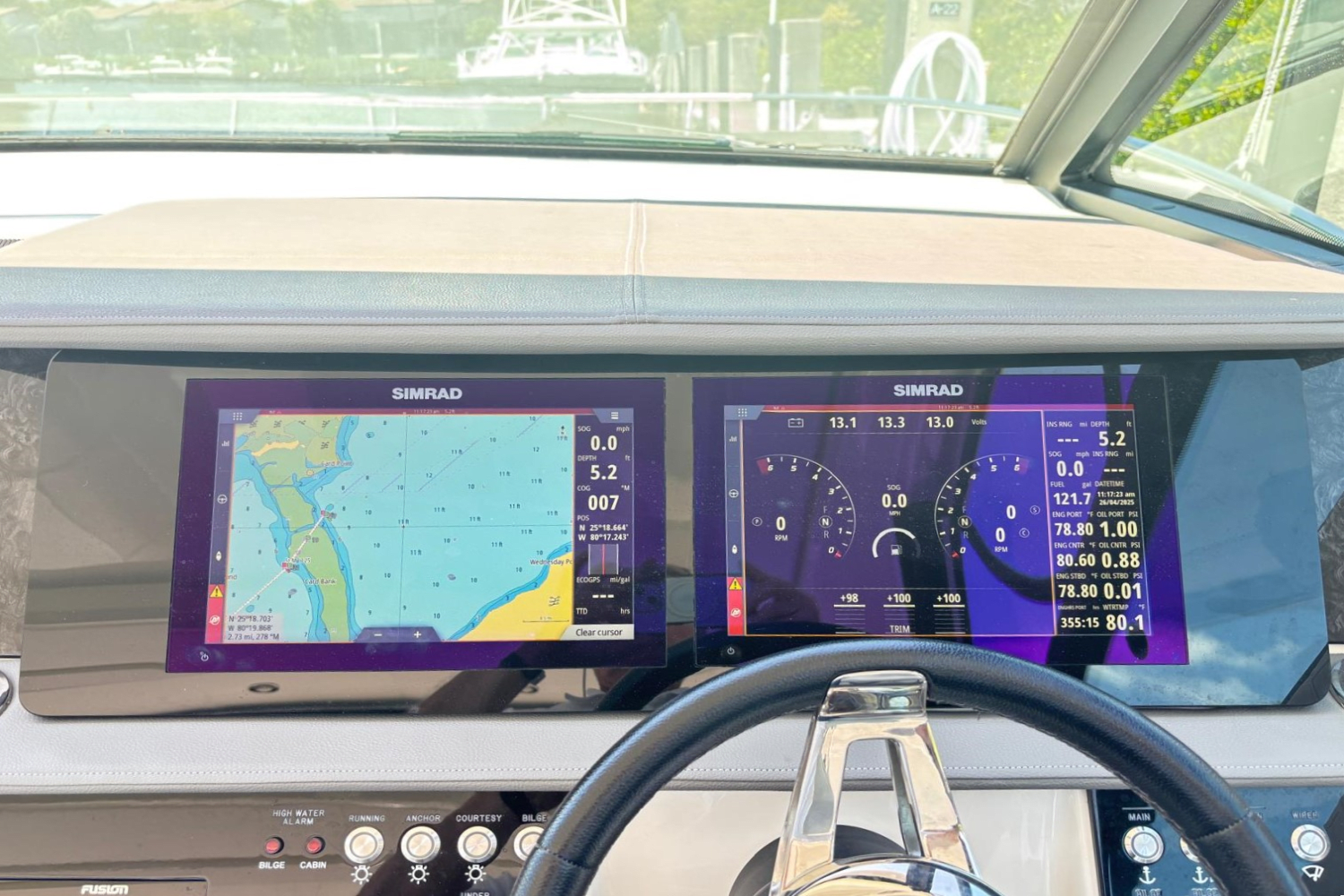 2021 Sea Ray 320 SUNDANCER OB Image Thumbnail #31