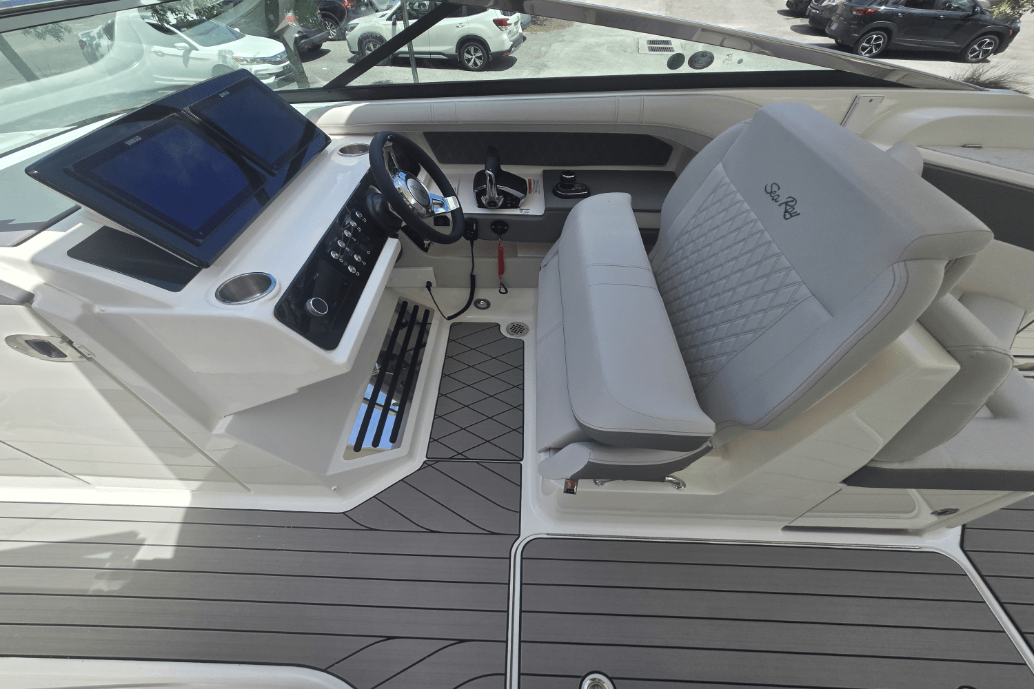2026 Sea Ray SLX 310 Ouboard Image Thumbnail #16