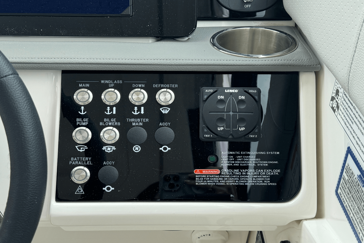 2025 Sea Ray Sundancer 320 Outboard Image Thumbnail #47