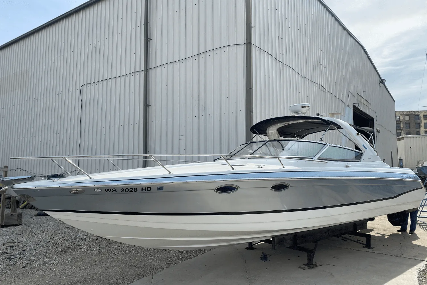 2006 Formula 330 SS Image Thumbnail #1