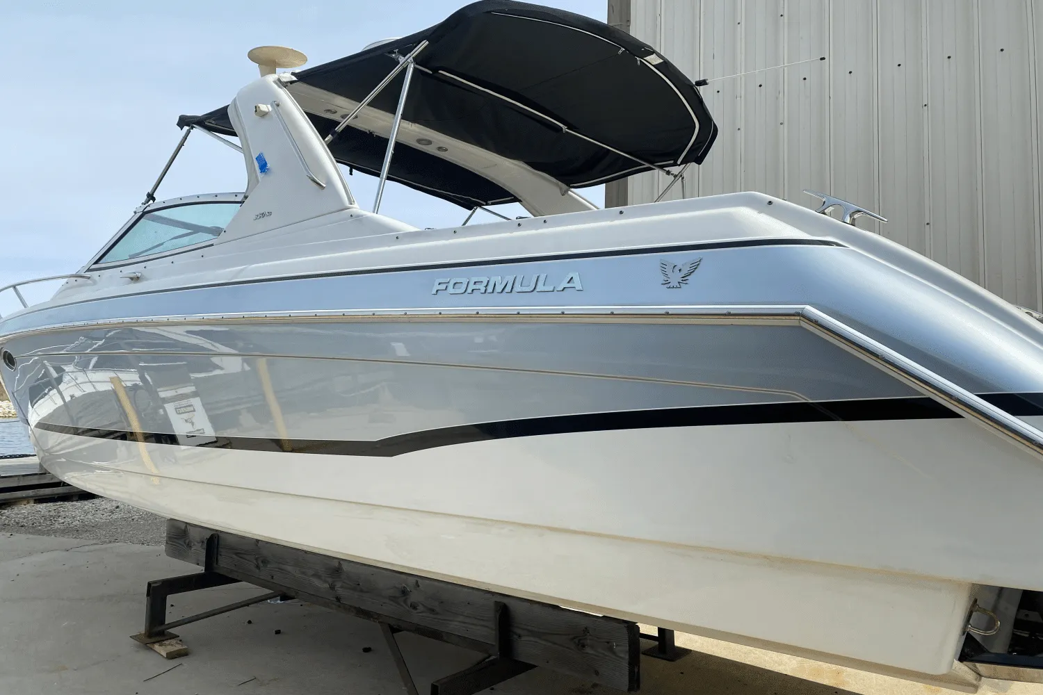 2006 Formula 330 SS Image Thumbnail #15