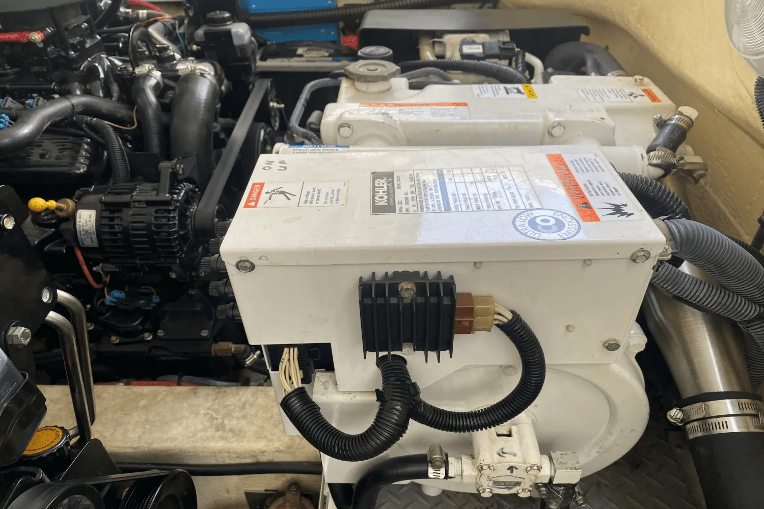 2006 Formula 330 SS Image Thumbnail #59