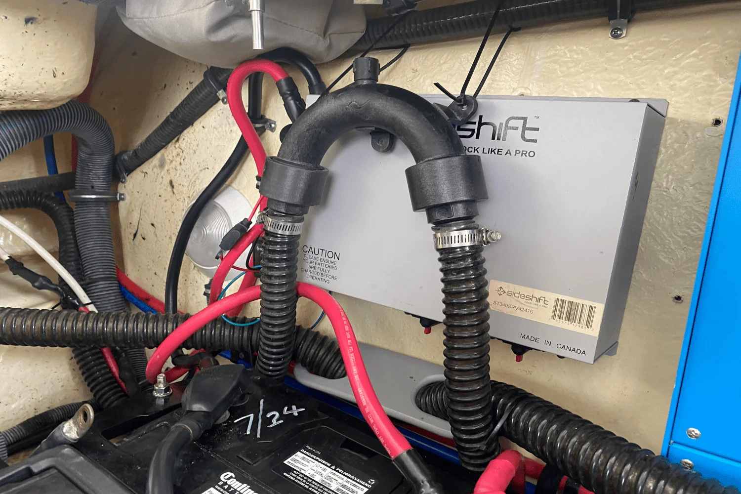 2006 Formula 330 SS Image Thumbnail #58