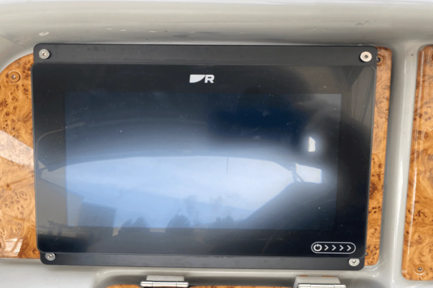 2006 Formula 330 SS Image Thumbnail #31