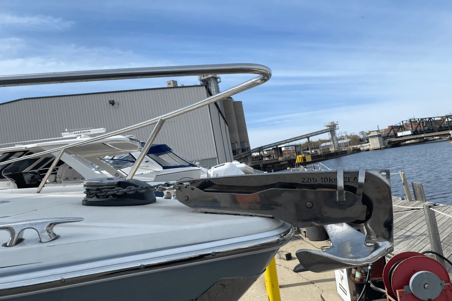 2006 Formula 330 SS Image Thumbnail #17