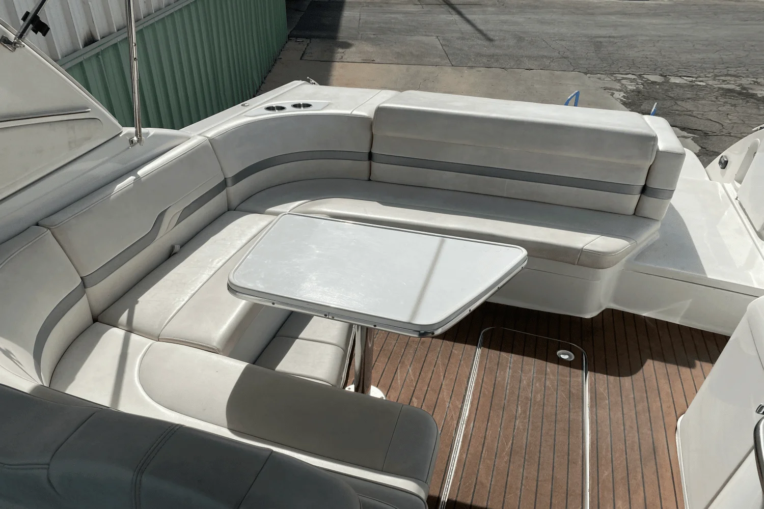 2006 Formula 330 SS Image Thumbnail #23