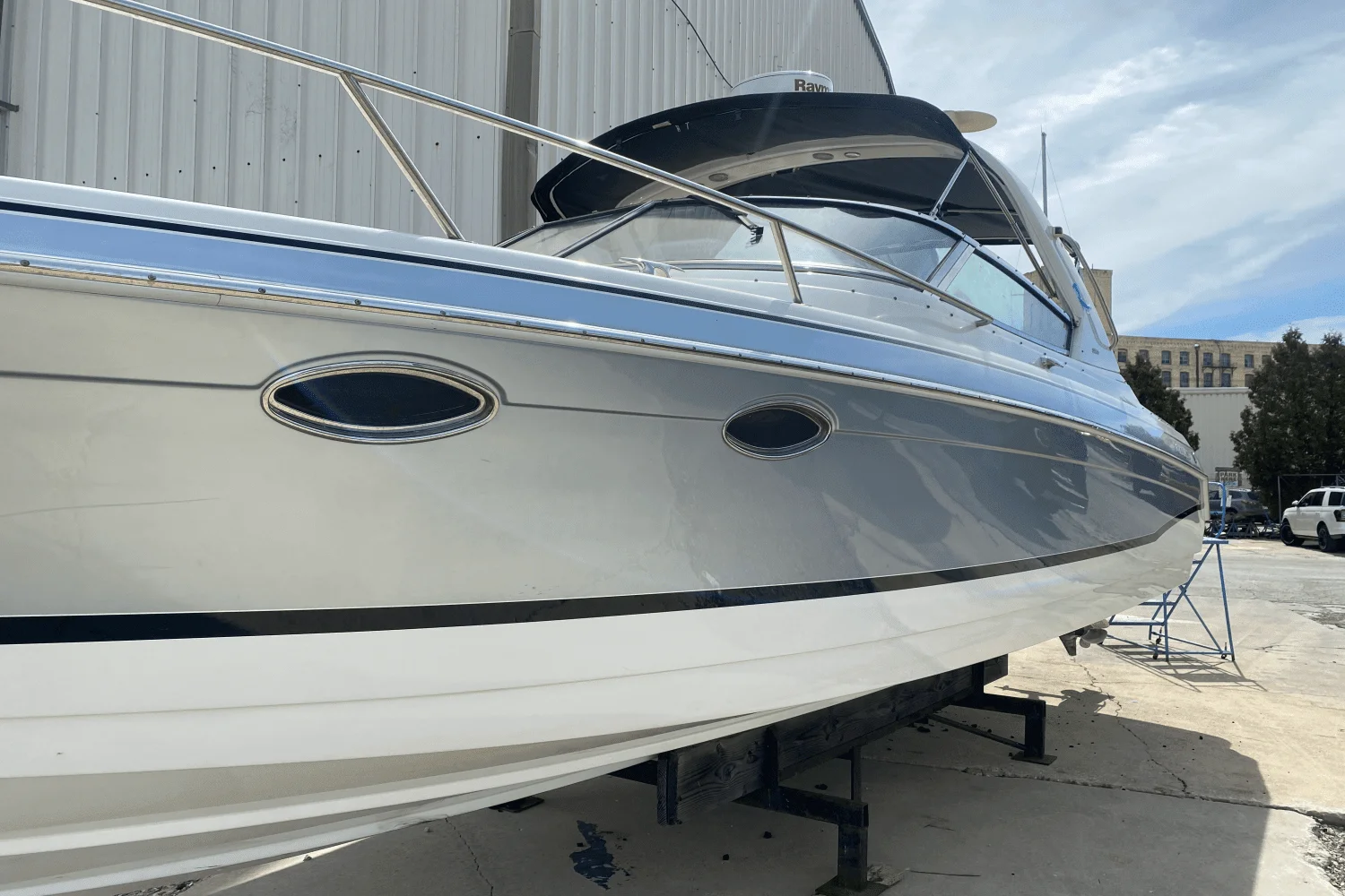 2006 Formula 330 SS Image Thumbnail #4