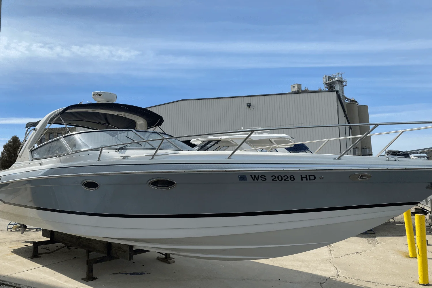 2006 Formula 330 SS Image Thumbnail #5