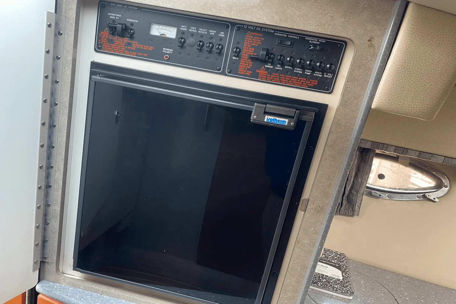 2006 Formula 330 SS Image Thumbnail #29