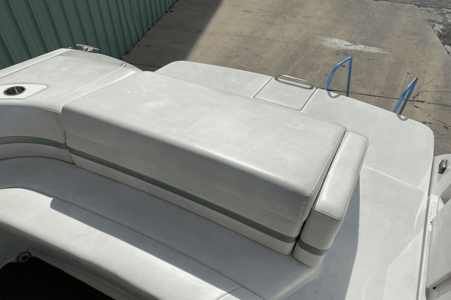 2006 Formula 330 SS Image Thumbnail #19