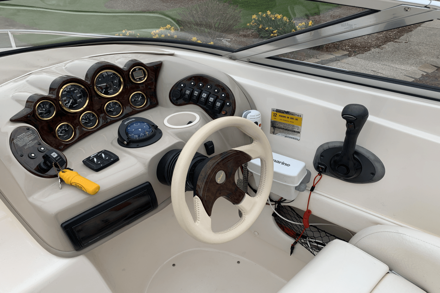 2002 Rinker 232 CAPTIVA Image Thumbnail #17