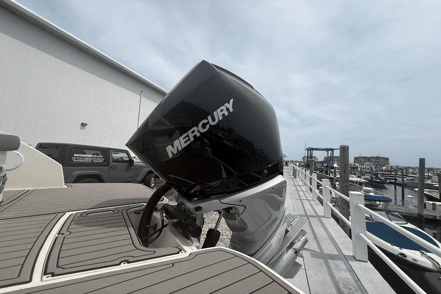 2023 Sea Ray 250 SD-OB Image Thumbnail #8