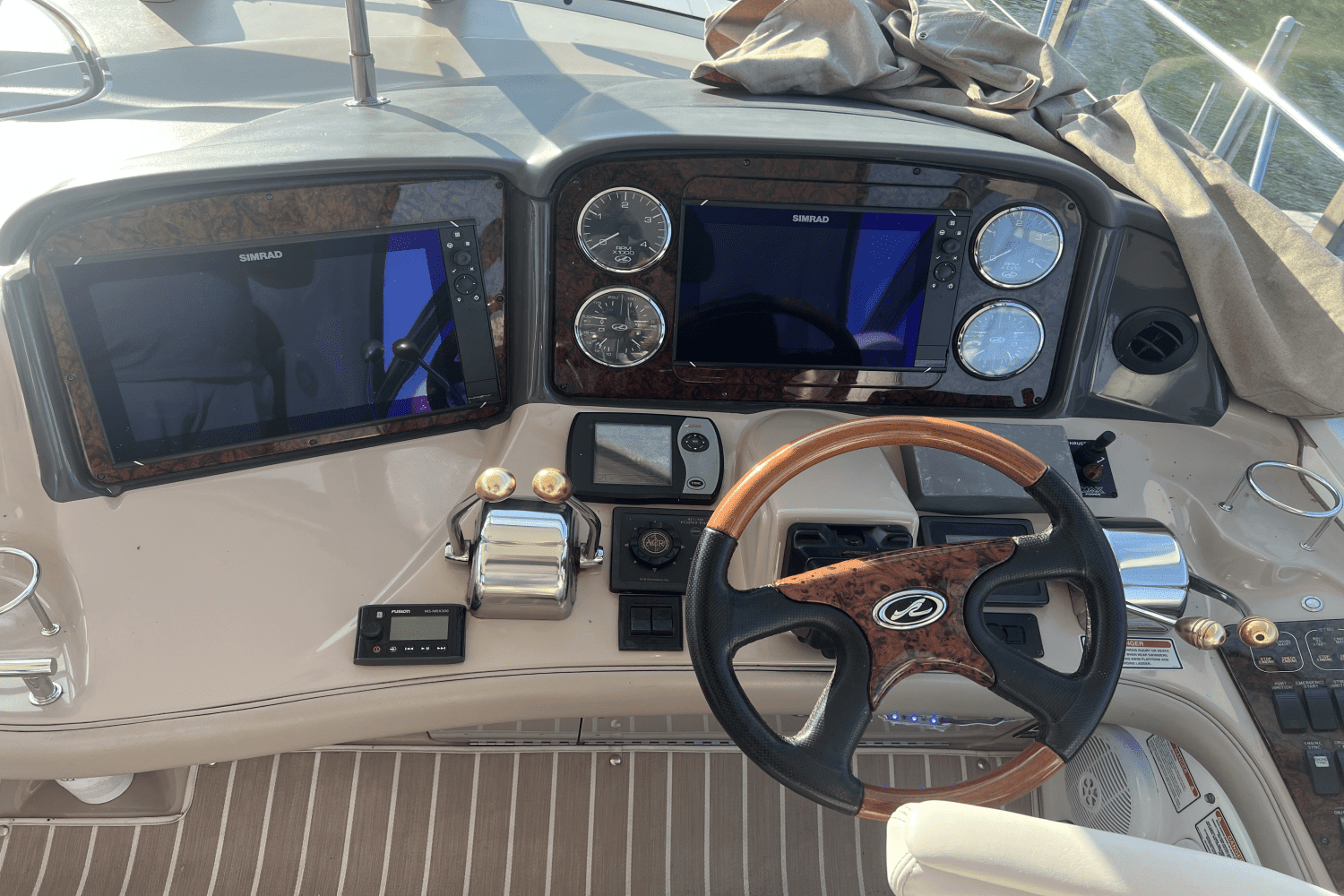 2003 Sea Ray 50 SUNDANCER Image Thumbnail #14